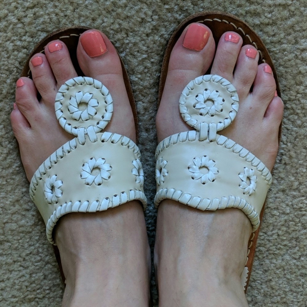 Jacks flat sandals bone/white color 🌴
